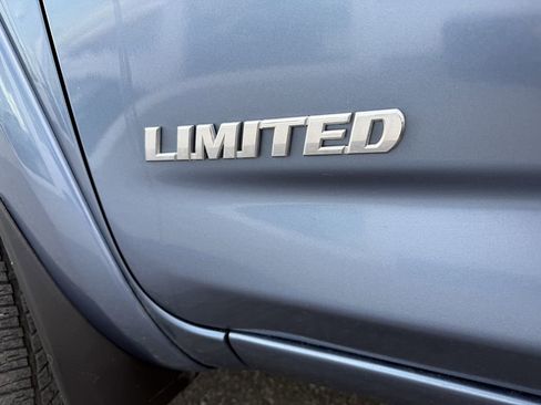 Used 2010 Toyota RAV4 Limited AWD/4WD image 11