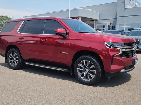 Used 2021 Chevrolet Tahoe LT w/ LT Signature Package AWD/4WD image 14