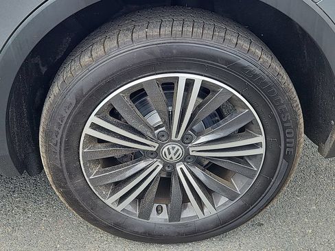 Used 2019 Volkswagen Tiguan SEL AWD/4WD image 7