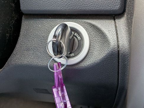 Used 2013 RAM 1500 Big Horn image 23