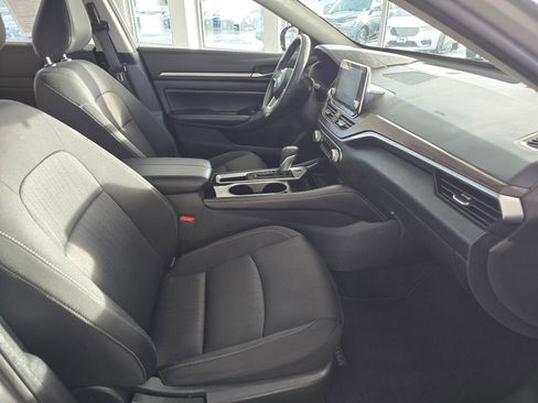 Used 2023 Nissan Altima 2.5 SV image 44