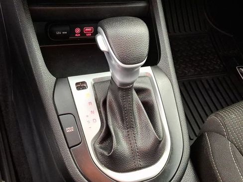 Used 2021 Kia Forte LXS image 14