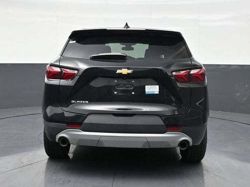 Used 2021 Chevrolet Blazer LT FWD image 4
