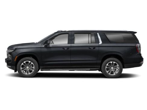 Used 2025 Chevrolet Suburban LT AWD/4WD image 2