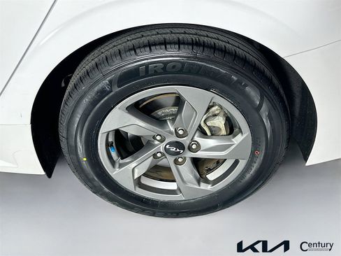 Certified 2023 Kia K5 LXS image 28