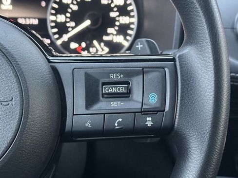 Certified 2021 Nissan Rogue SV image 39