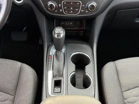 Used 2020 Chevrolet Equinox LT FWD image 15