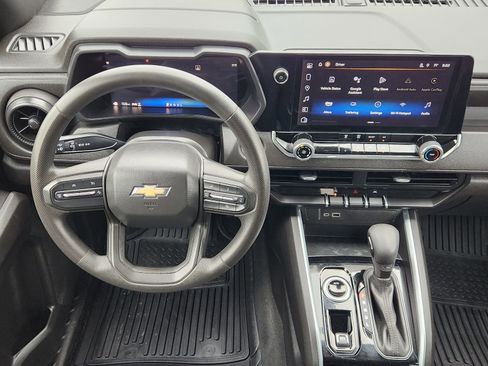 Used 2024 Chevrolet Colorado W/T w/ WT Convenience Package II AWD/4WD image 30