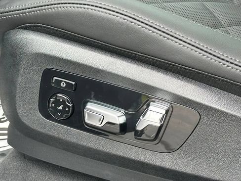 New 2026 BMW X5 xDrive40i w/ Climate Comfort Package AWD/4WD image 28
