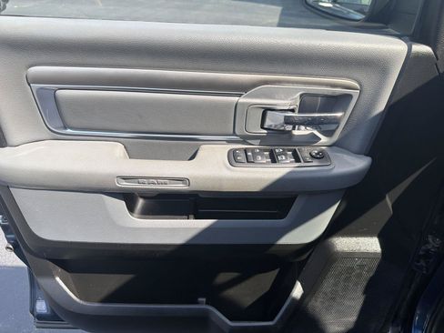 Used 2019 RAM 1500 Warlock w/ Electronics Group AWD/4WD image 14