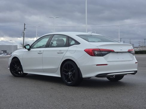 Used 2023 Honda Civic Sport image 15