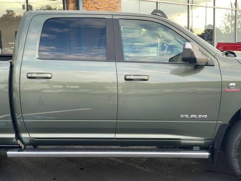 Used 2022 RAM 2500 Big Horn w/ Level B Equipment Group AWD/4WD image 20