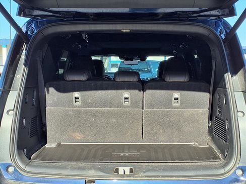 Used 2025 Nissan Armada Platinum Reserve image 6