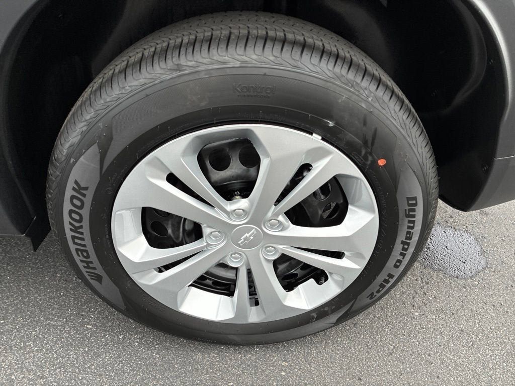 New 2026 Chevrolet Trax LS FWD image 36