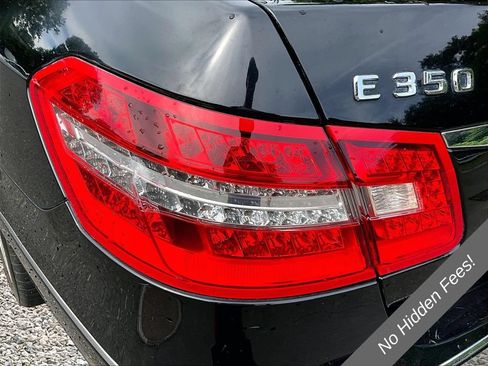 Used 2013 Mercedes-Benz E 350 4MATIC Sedan image 21