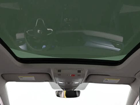Used 2023 Volkswagen Taos SE w/ Panoramic Sunroof Package FWD image 4