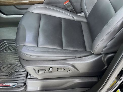 Used 2025 Chevrolet Silverado 1500 LT Trail Boss w/ LT Trail Boss Premium Package AWD/4WD image 20