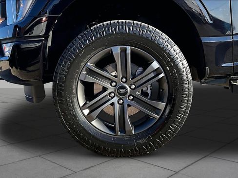 Used 2022 Ford F150 Lariat w/ Equipment Group 502A High image 10