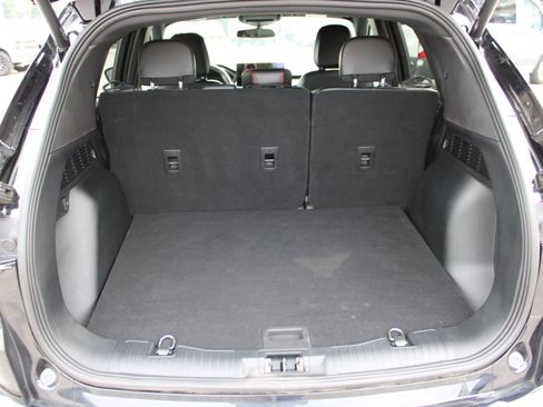 Used 2023 Ford Escape ST-Line w/ Tech Pack #1 FWD image 9