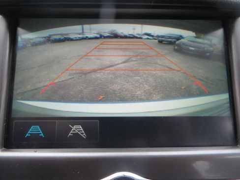 Used 2016 Chevrolet Cruze LT image 48