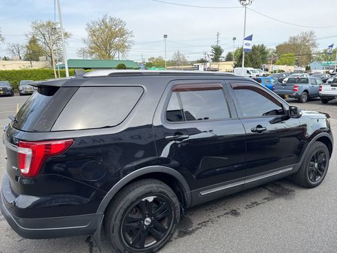 Used 2019 Ford Explorer XLT w/ Class III Trailer Tow Package image 3