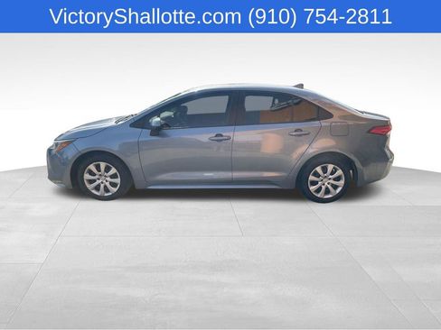 Used 2023 Toyota Corolla LE FWD image 8