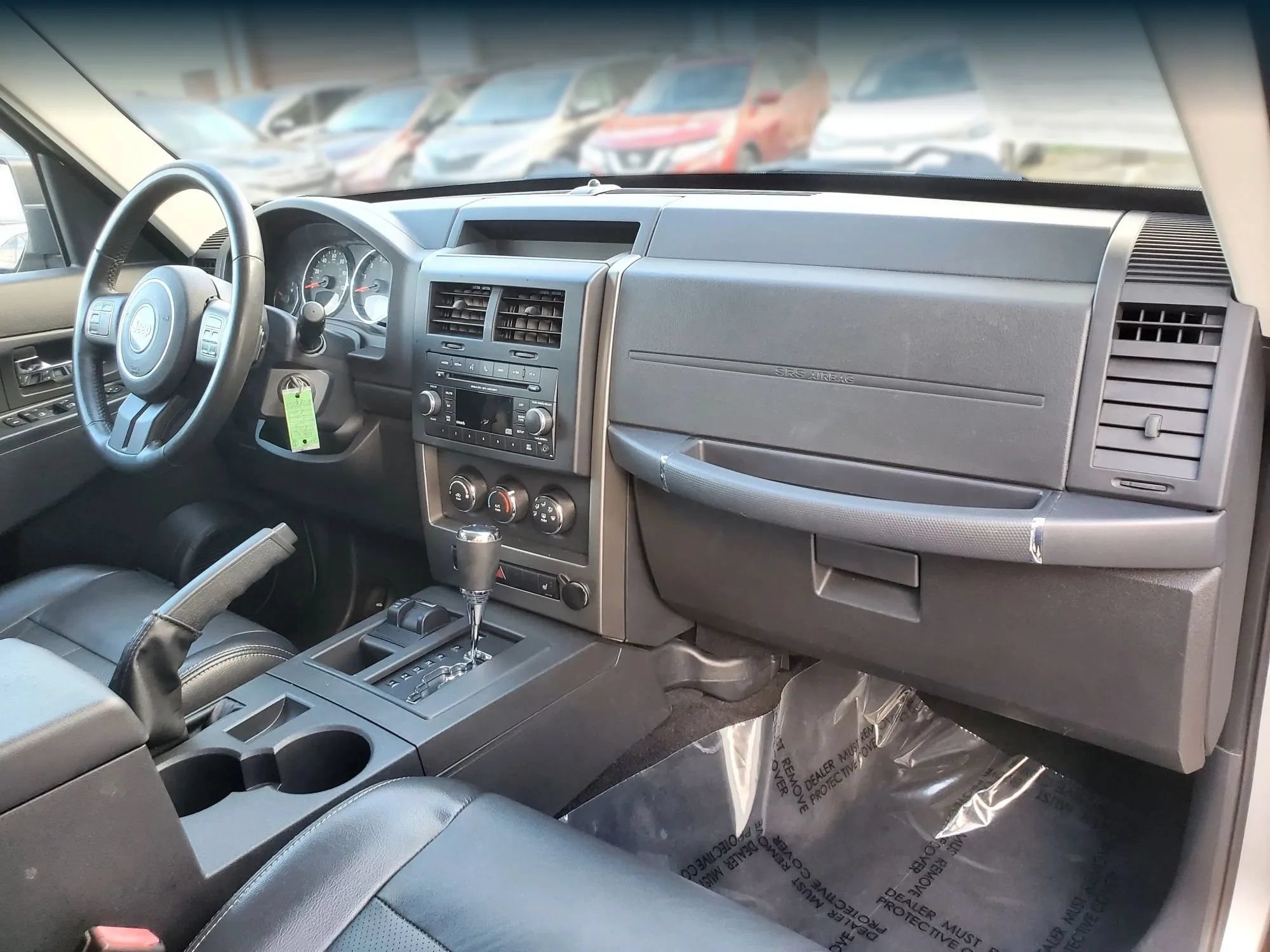 Used 2012 Jeep Liberty Sport AWD/4WD image 24