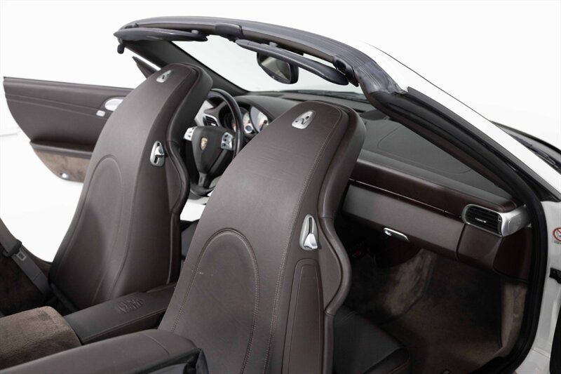 Used 2008 Porsche 911 Turbo AWD/4WD image 34