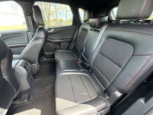 Used 2025 Ford Escape ST-Line AWD/4WD image 22