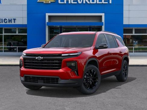 New 2026 Chevrolet Traverse LT w/ Midnight/Sport Edition FWD image 6