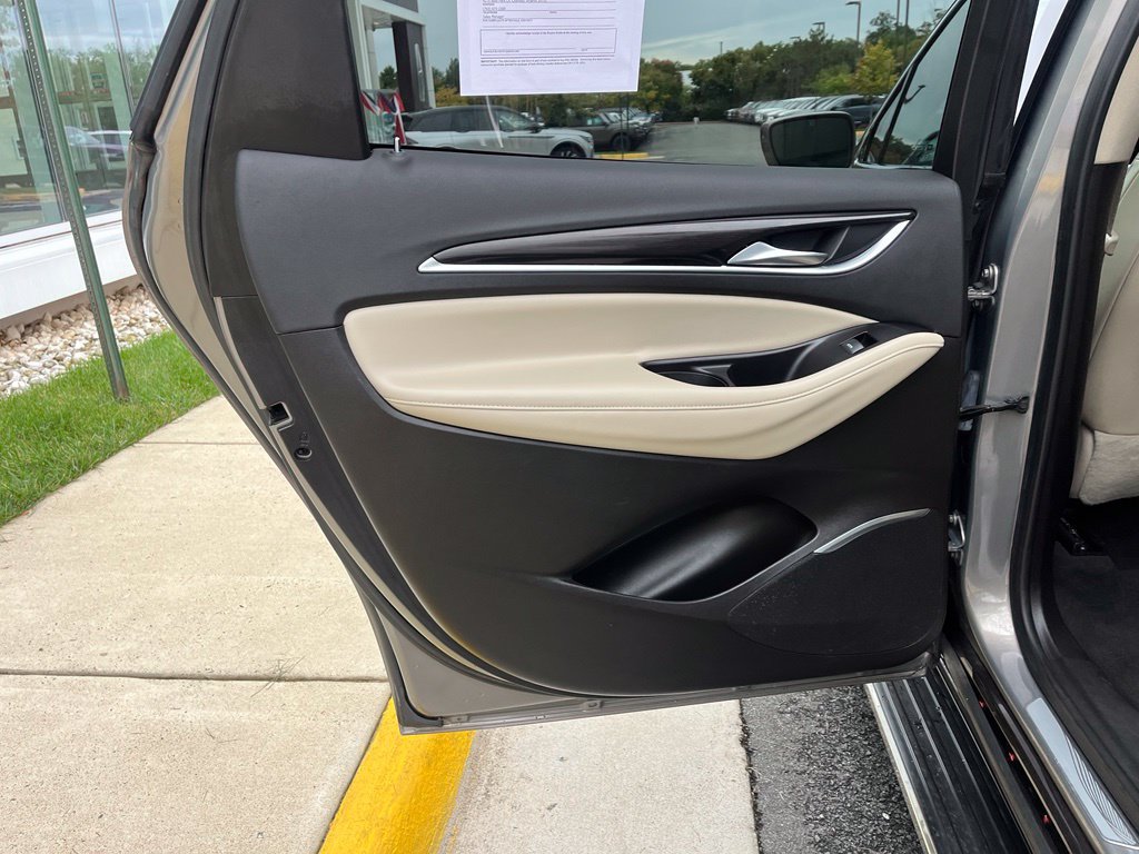 Used 2019 Buick Enclave Premium w/ Experience Buick Package AWD/4WD image 18