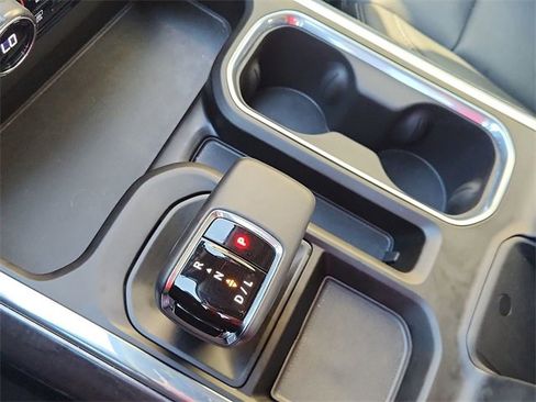 Used 2023 Chevrolet Silverado 1500 LTZ image 15