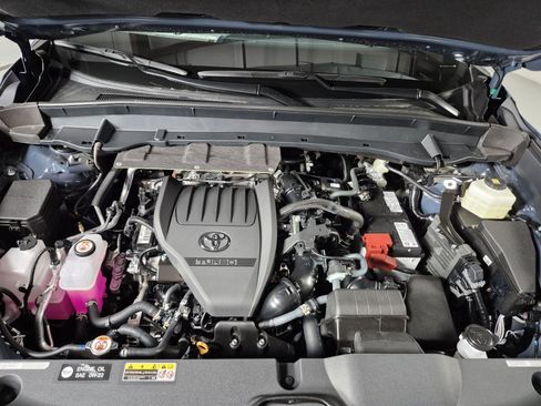 New 2026 Toyota Grand Highlander Limited image 9