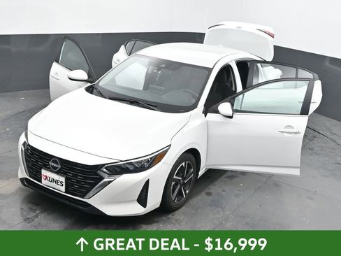 Used 2024 Nissan Sentra SV image 65