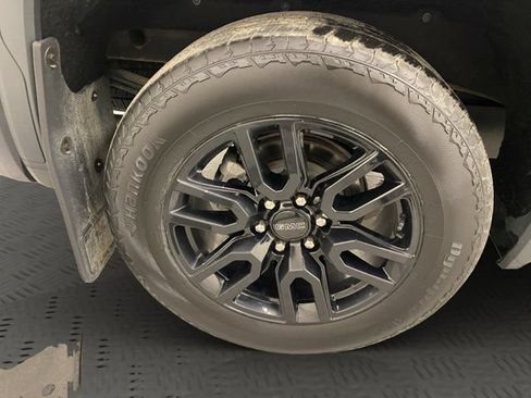 Used 2023 GMC Sierra 1500 Elevation AWD/4WD image 37