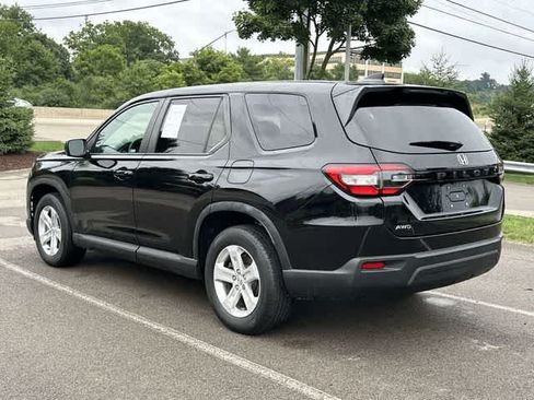 Used 2023 Honda Pilot LX image 20