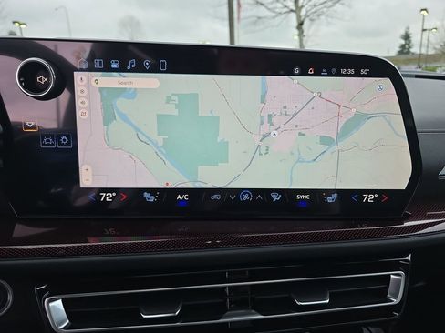 New 2026 Chevrolet Traverse Z71 w/ Enhanced Driving Package image 14