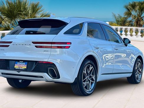 Used 2023 Genesis GV70 2.5T w/ Advanced Package image 5