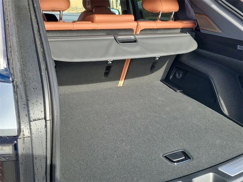 New 2026 Cadillac Optiq Sport 2 image 24