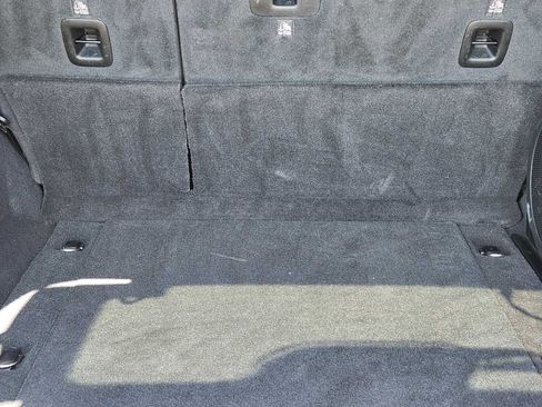 Used 2023 Jeep Wrangler Unlimited Sahara AWD/4WD image 13