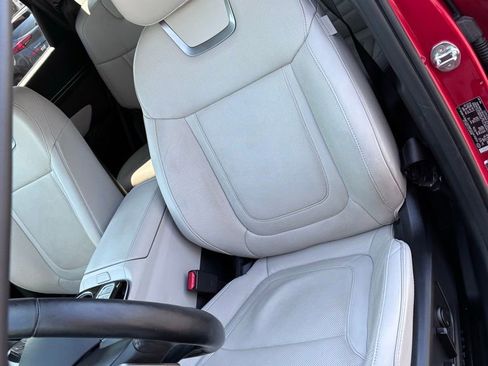 Used 2023 Hyundai Tucson Limited w/ Cargo Package AWD/4WD image 19
