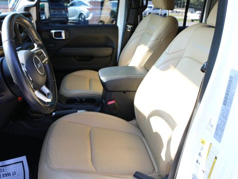 Used 2018 Jeep Wrangler Unlimited Rubicon AWD/4WD image 20