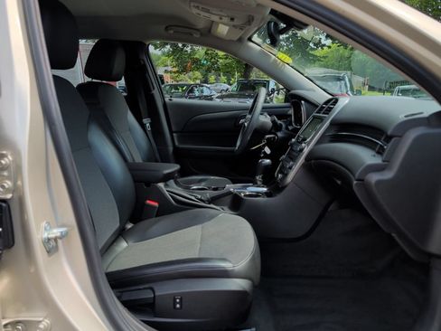 Used 2016 Chevrolet Malibu LT w/ Power Convenience Package FWD image 37