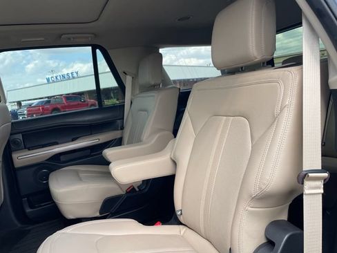 Used 2022 Ford Expedition Limited AWD/4WD image 20