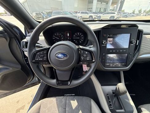 Used 2025 Subaru Forester AWD/4WD image 14
