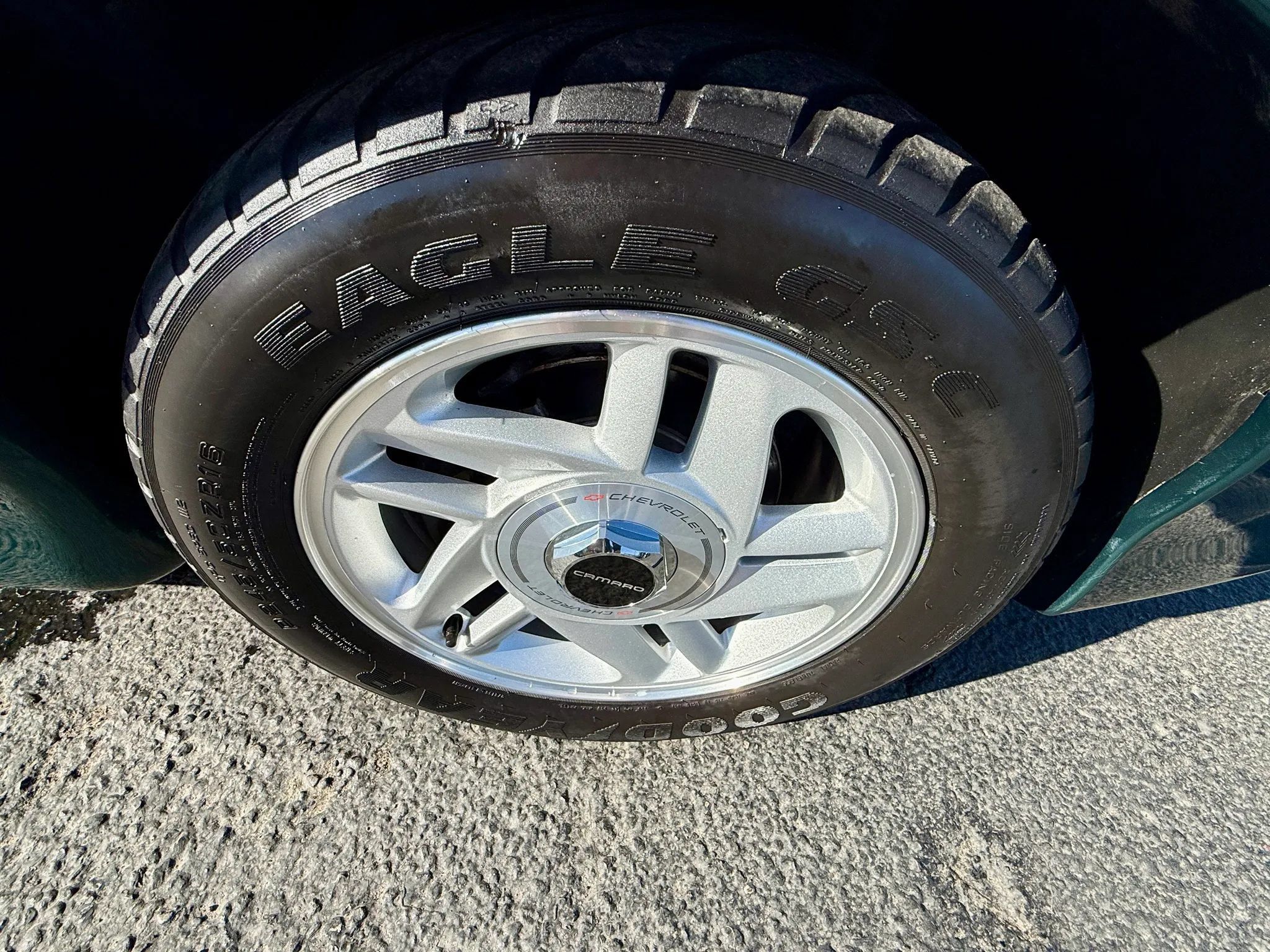 Used 1995 Chevrolet Camaro Z28 RWD image 14