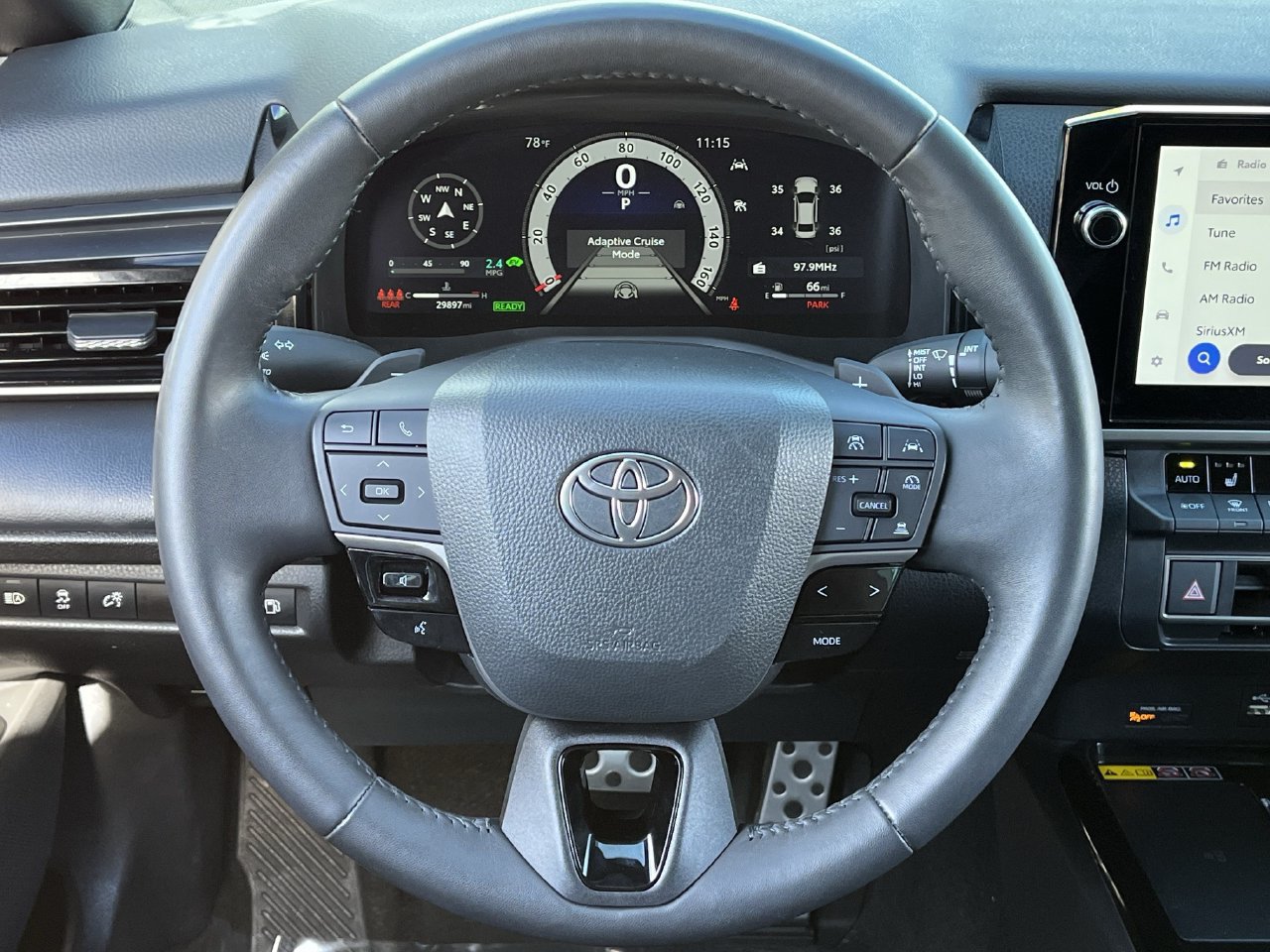Used 2025 Toyota Camry XSE FWD image 11