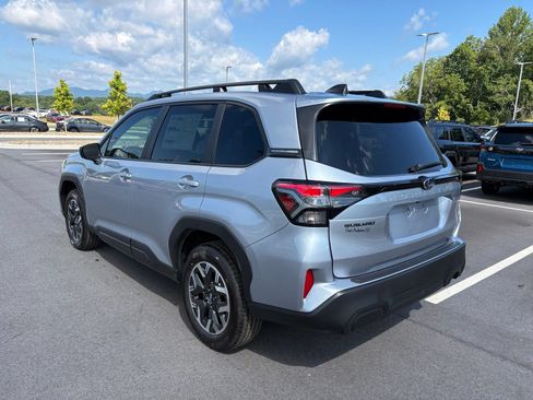New 2026 Subaru Forester Premium AWD/4WD image 5