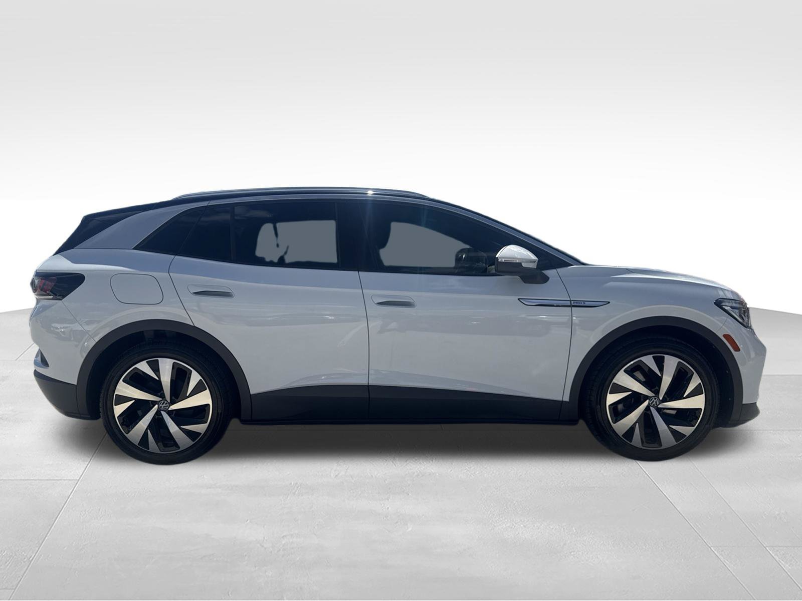 Used 2021 Volkswagen ID.4 Pro S RWD image 4