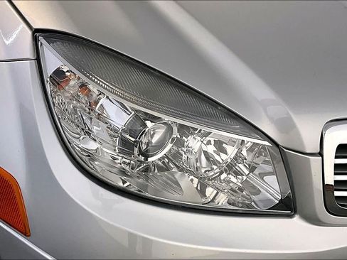 Used 2010 Mercedes-Benz C 300 4MATIC Sedan image 25
